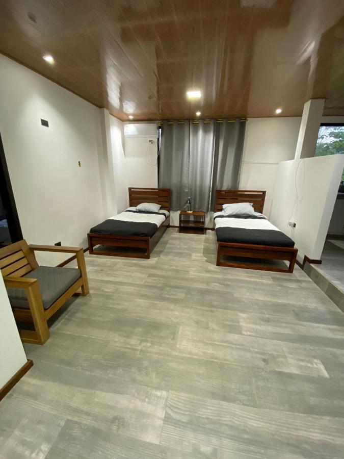 Bunker593 Inn Tena Luaran gambar