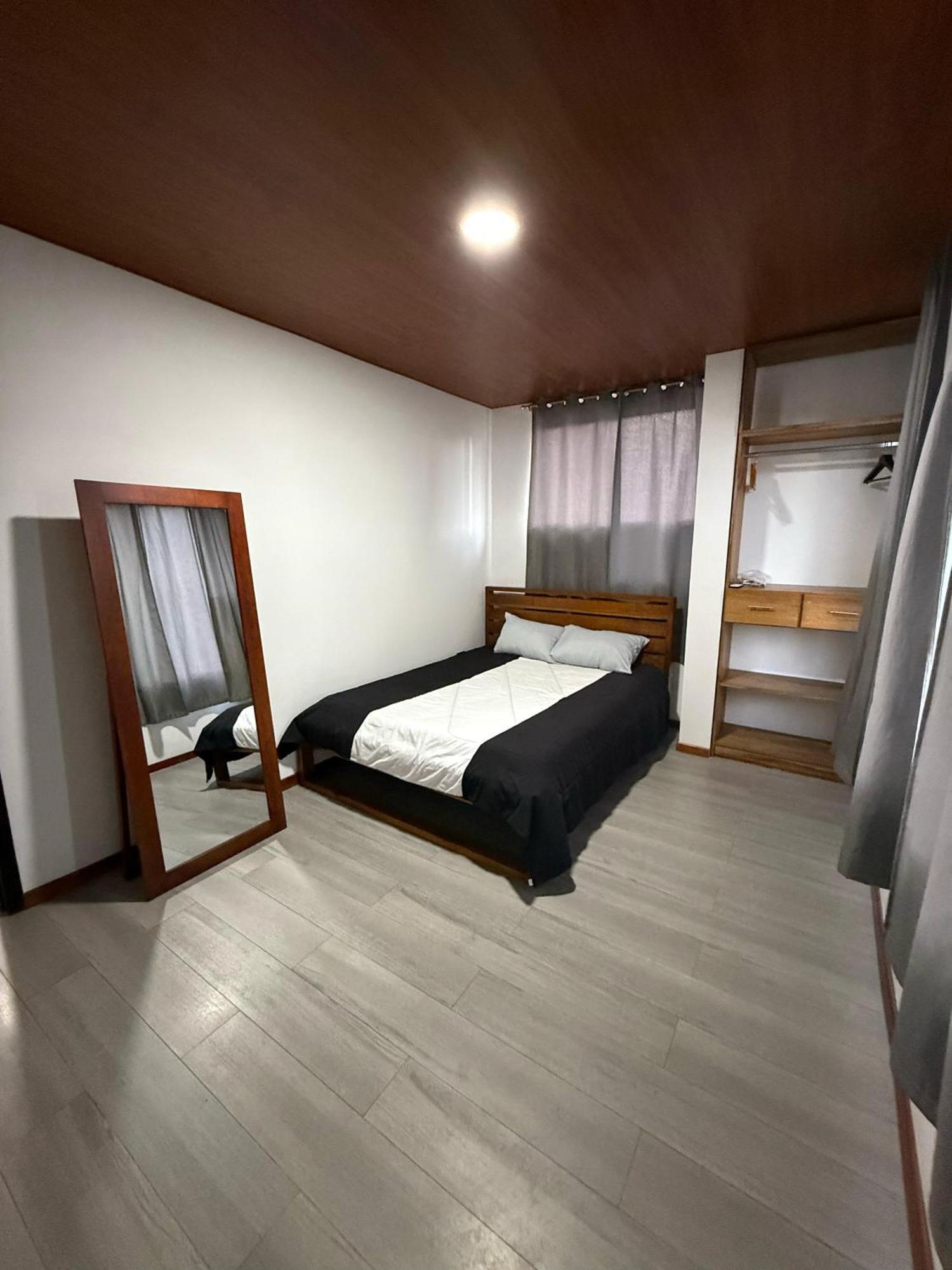 Bunker593 Inn Tena Luaran gambar