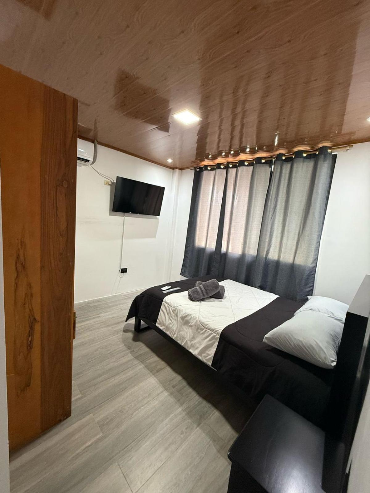 Bunker593 Inn Tena Luaran gambar
