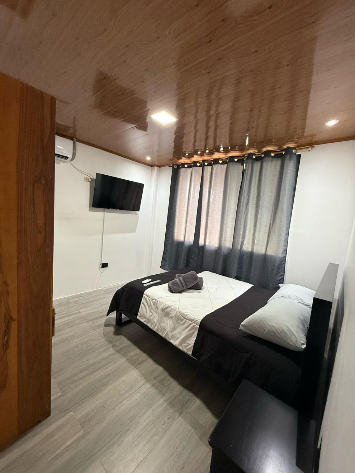 Bunker593 Inn Tena Luaran gambar